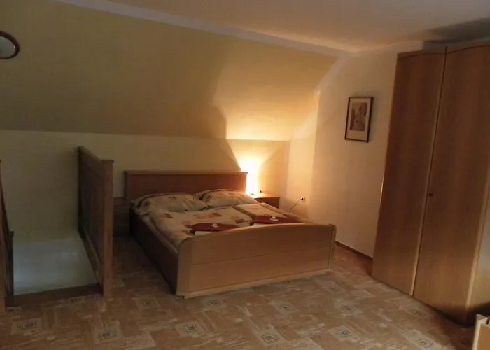 U Kralovny Dagmar 3*